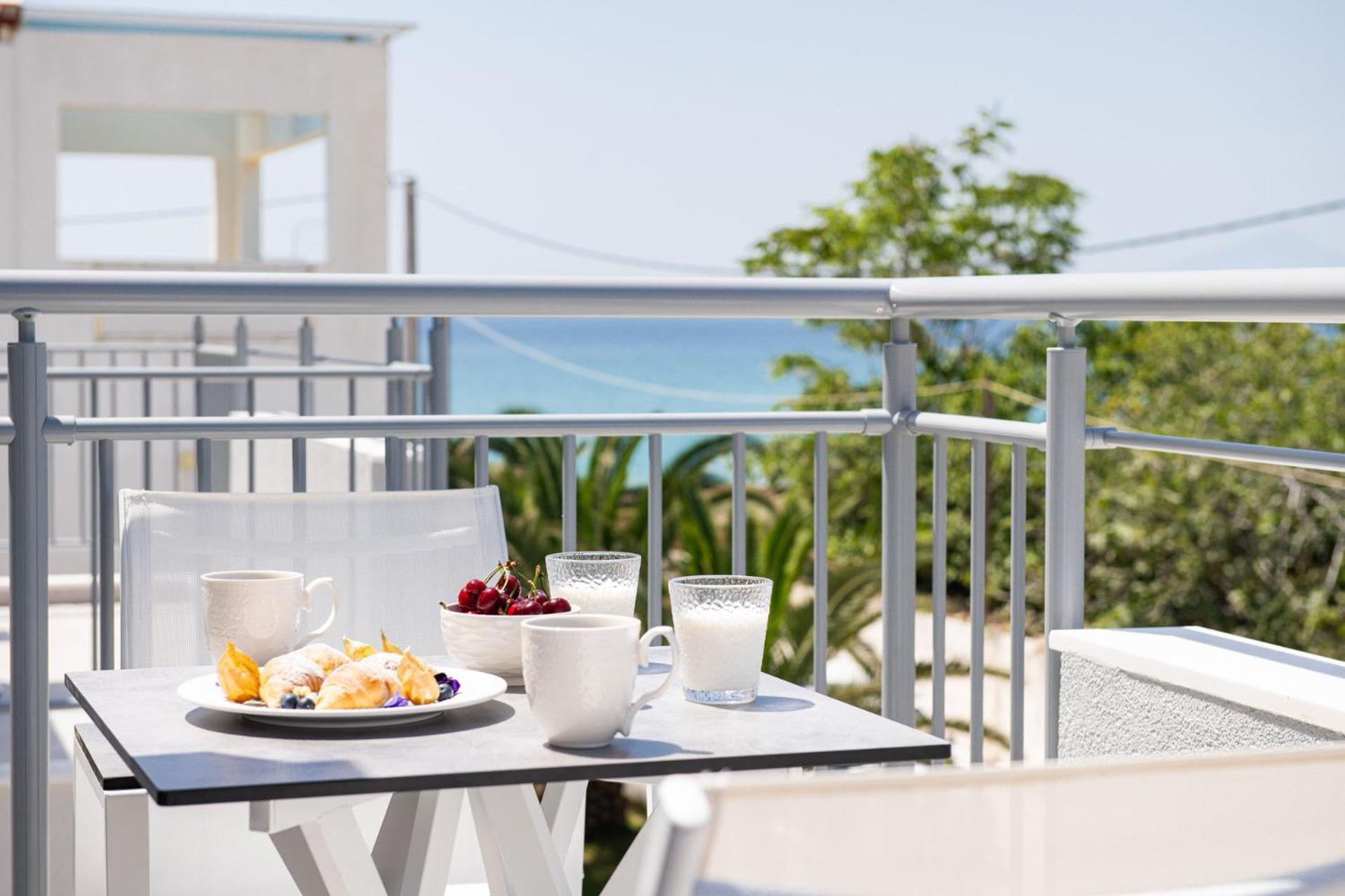 Sourinis Luxury Suites Limenaria  Ngoại thất bức ảnh